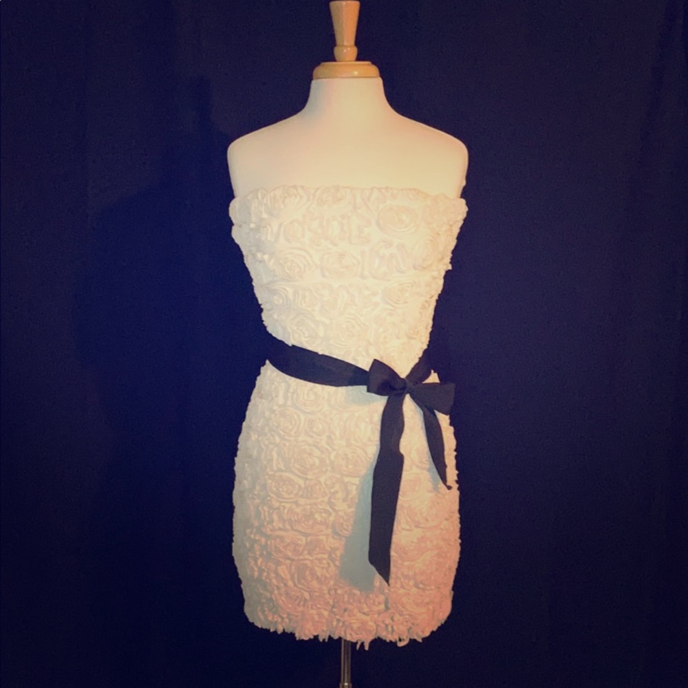 [MM Couture] White Rosette Bandage Cocktail Dress